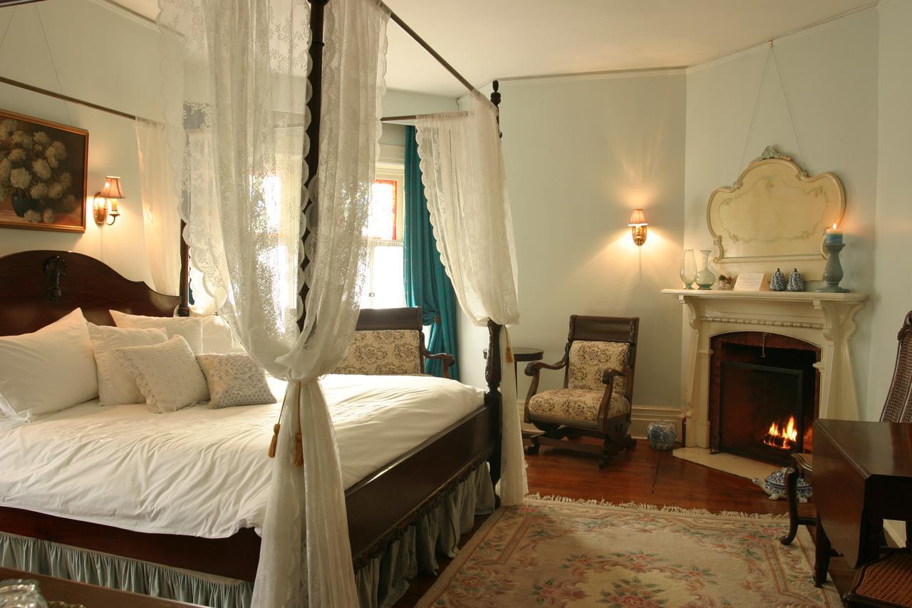 לינה וארוחת בוקר מפלי הניאגרה Grand Victorian מראה חיצוני תמונה